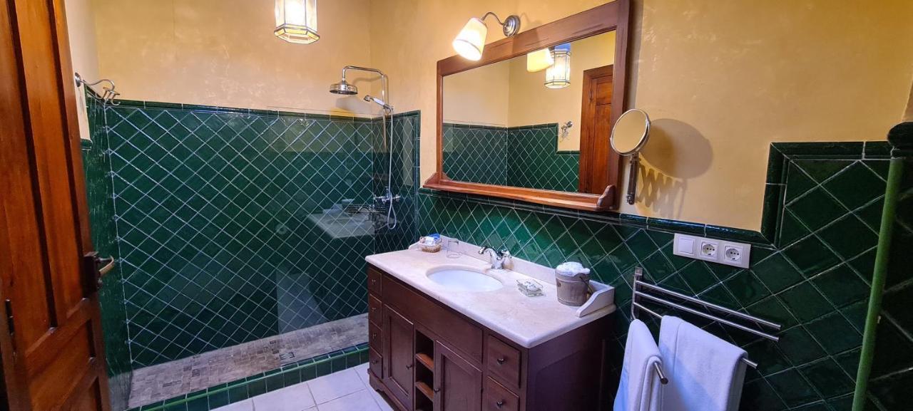 El Capricho Beniali Hotel 4*
