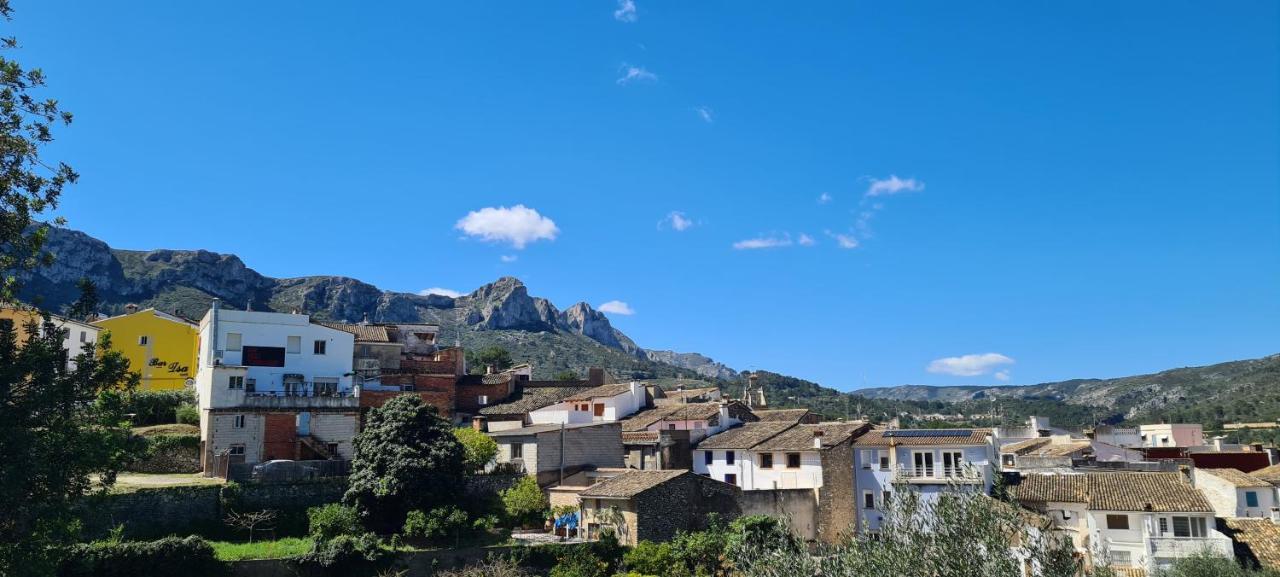 Hotel El Capricho Beniali 4*